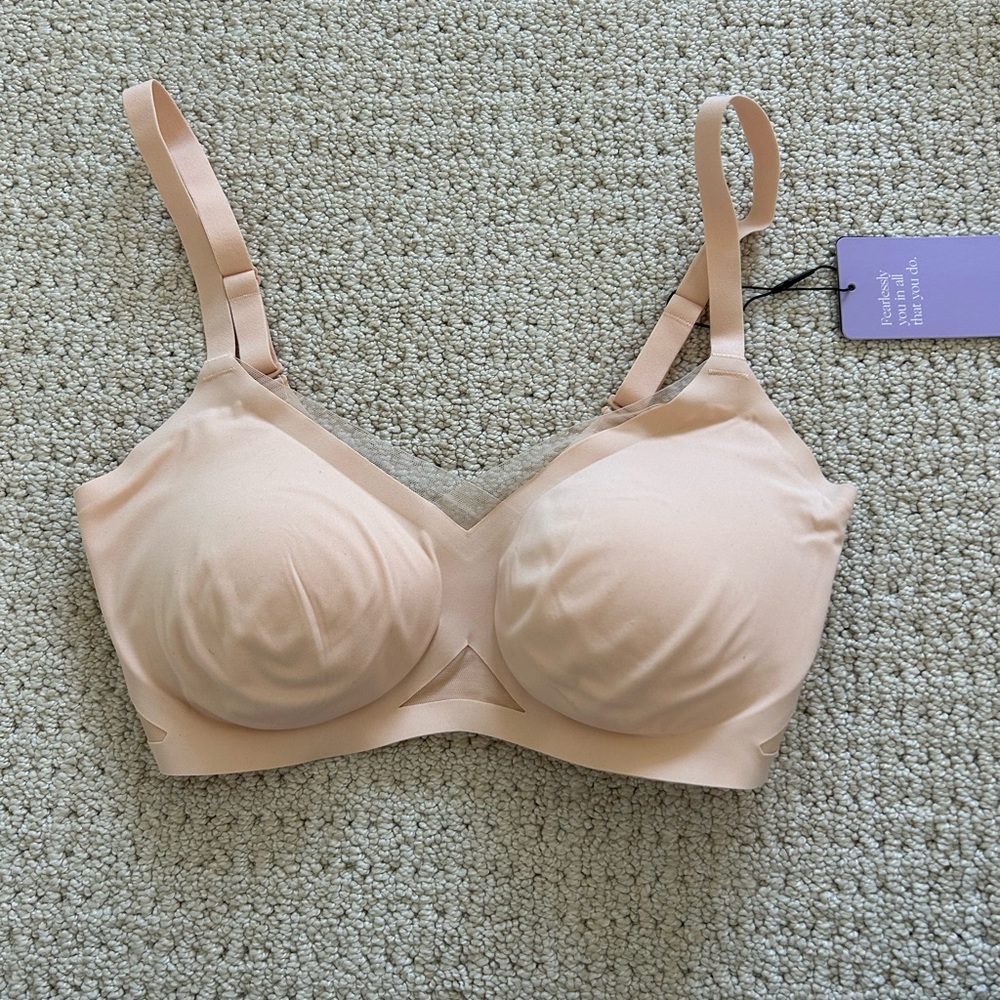 Honeylove Liftwear Seamless Wireless Crossover Bra 36B/C